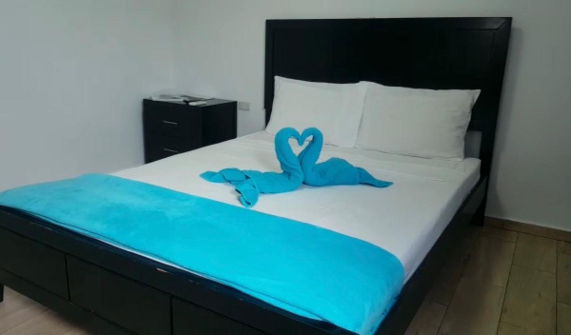 Genesis Apartments Palm Beach Kültér fotó