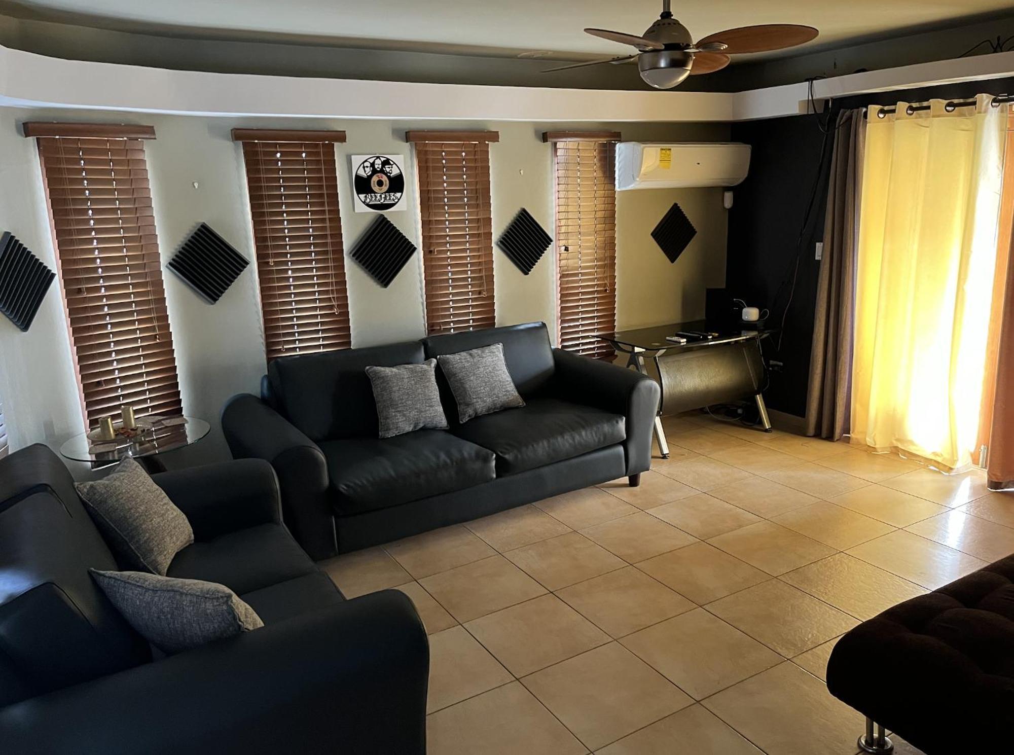 Genesis Apartments Palm Beach Kültér fotó