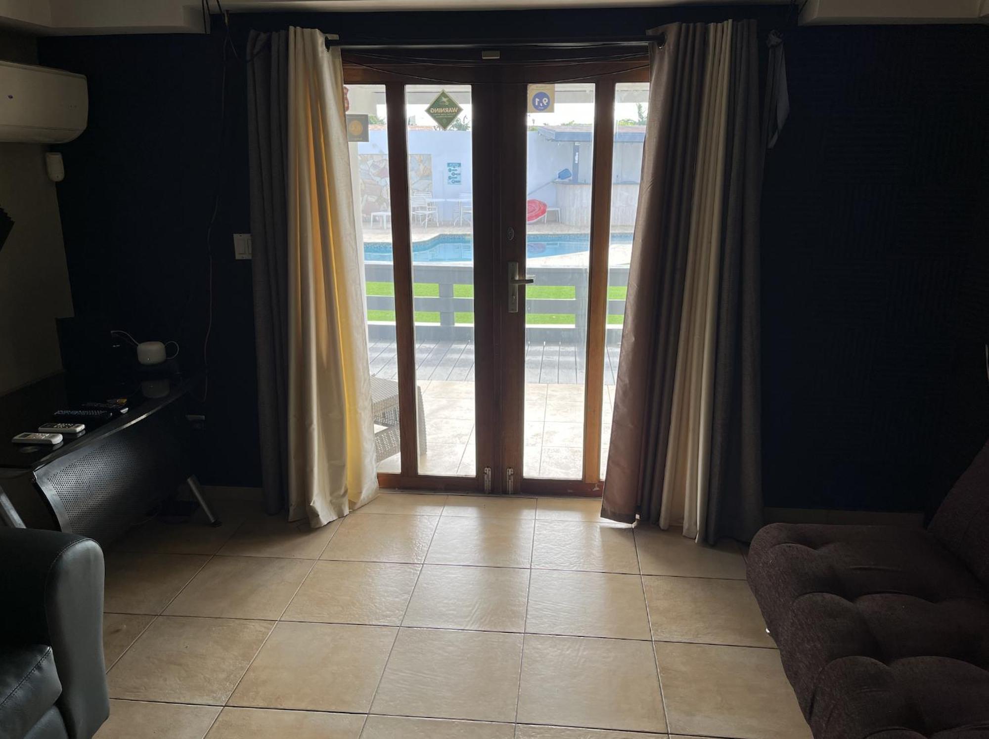 Genesis Apartments Palm Beach Kültér fotó
