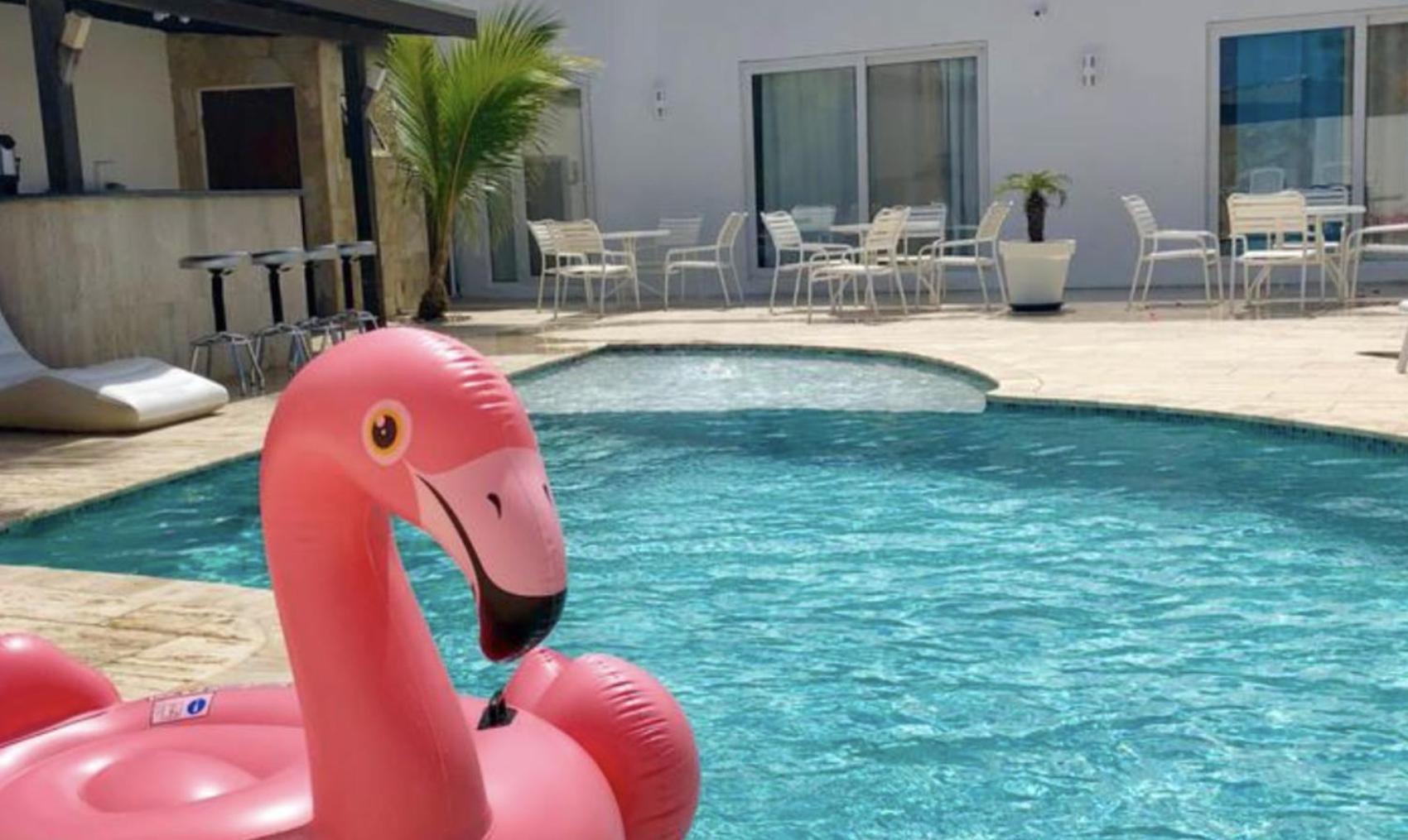 Genesis Apartments Palm Beach Kültér fotó