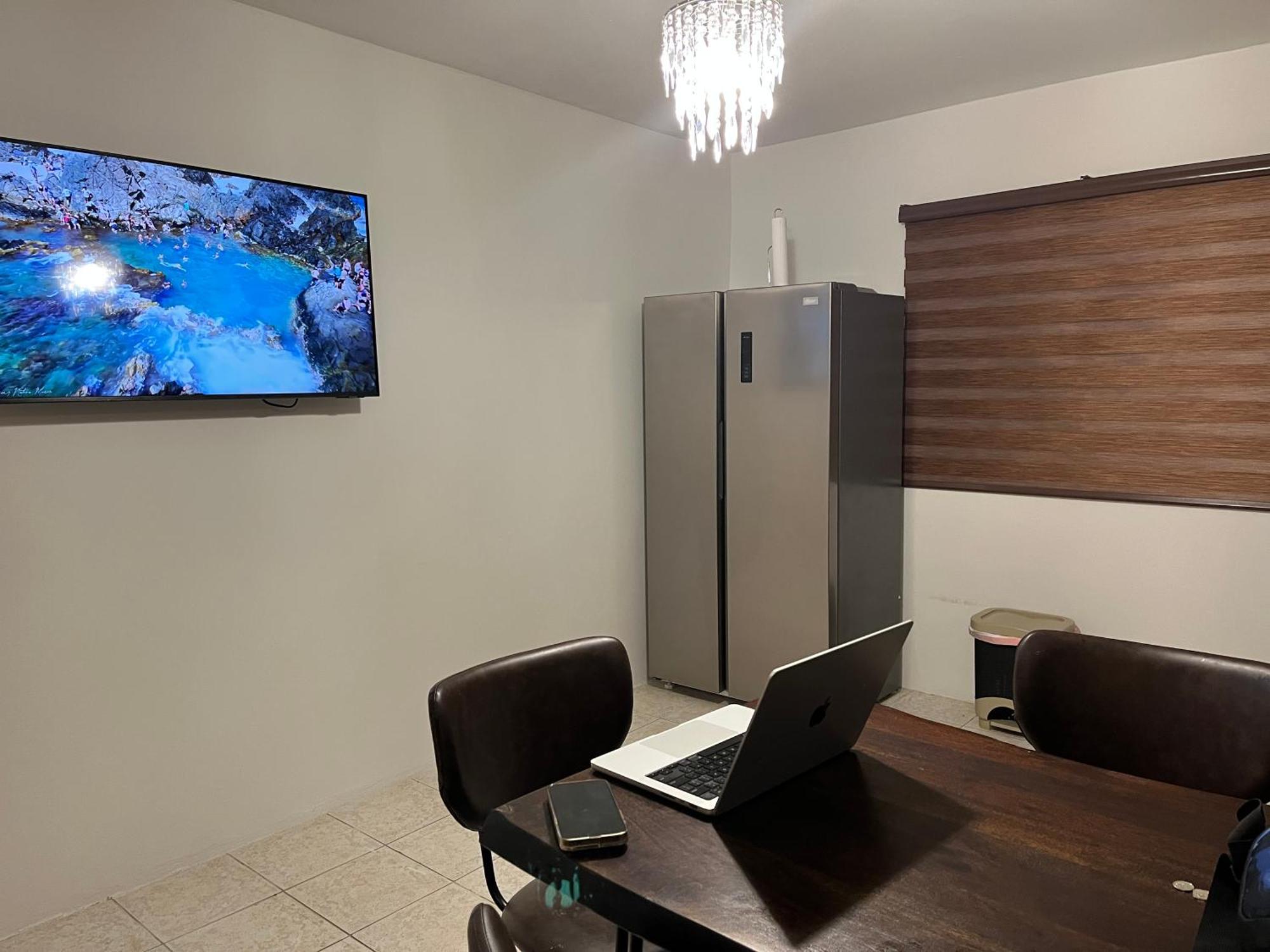 Genesis Apartments Palm Beach Kültér fotó