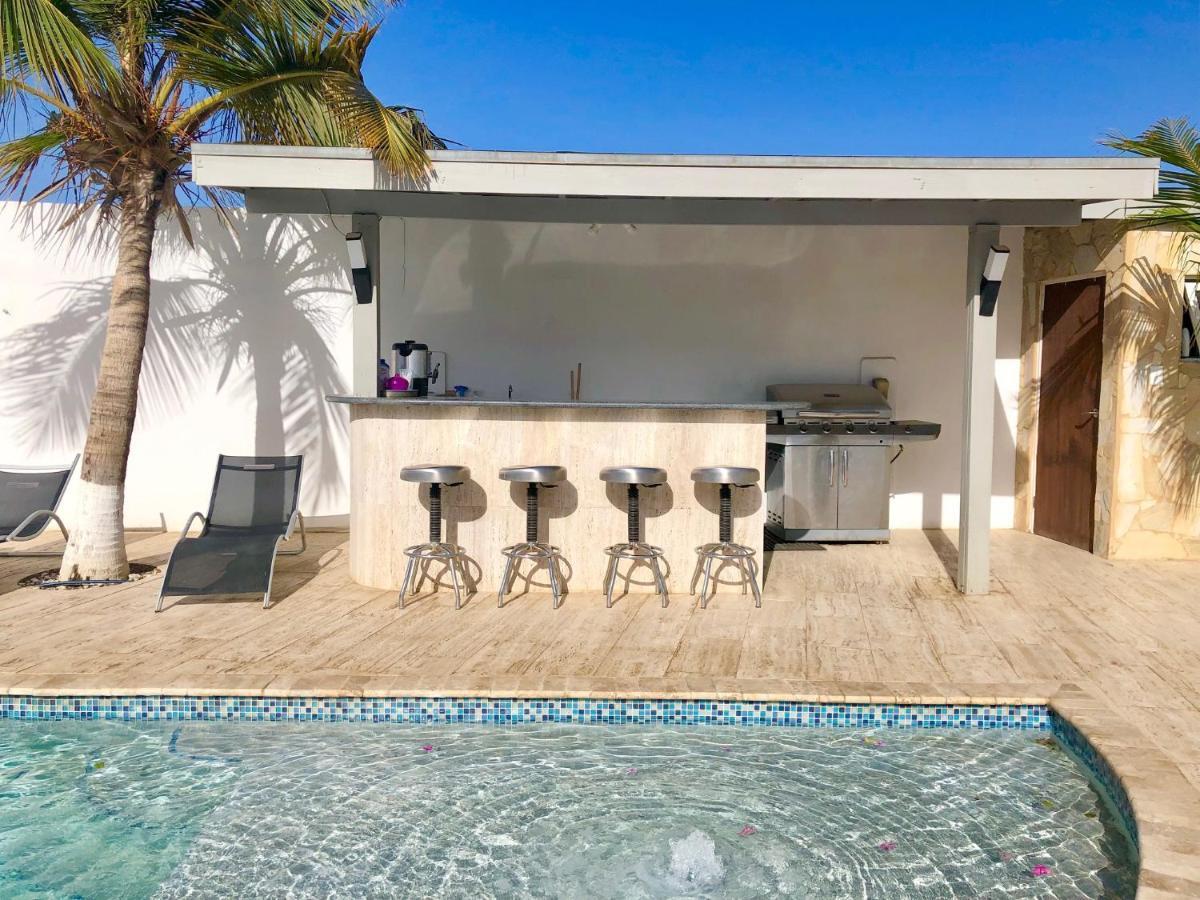 Genesis Apartments Palm Beach Kültér fotó